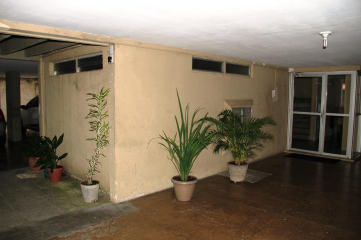 Apartamento à venda com 2 quartos, 77m² - Foto 13