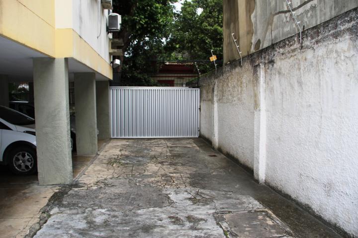 Apartamento à venda com 2 quartos, 77m² - Foto 16