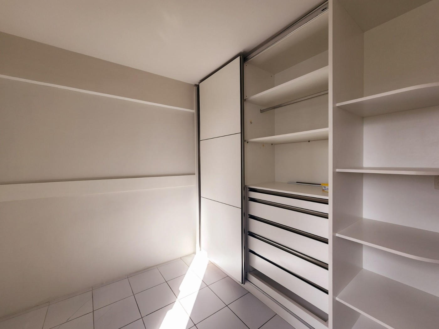 Apartamento à venda com 3 quartos, 88m² - Foto 4