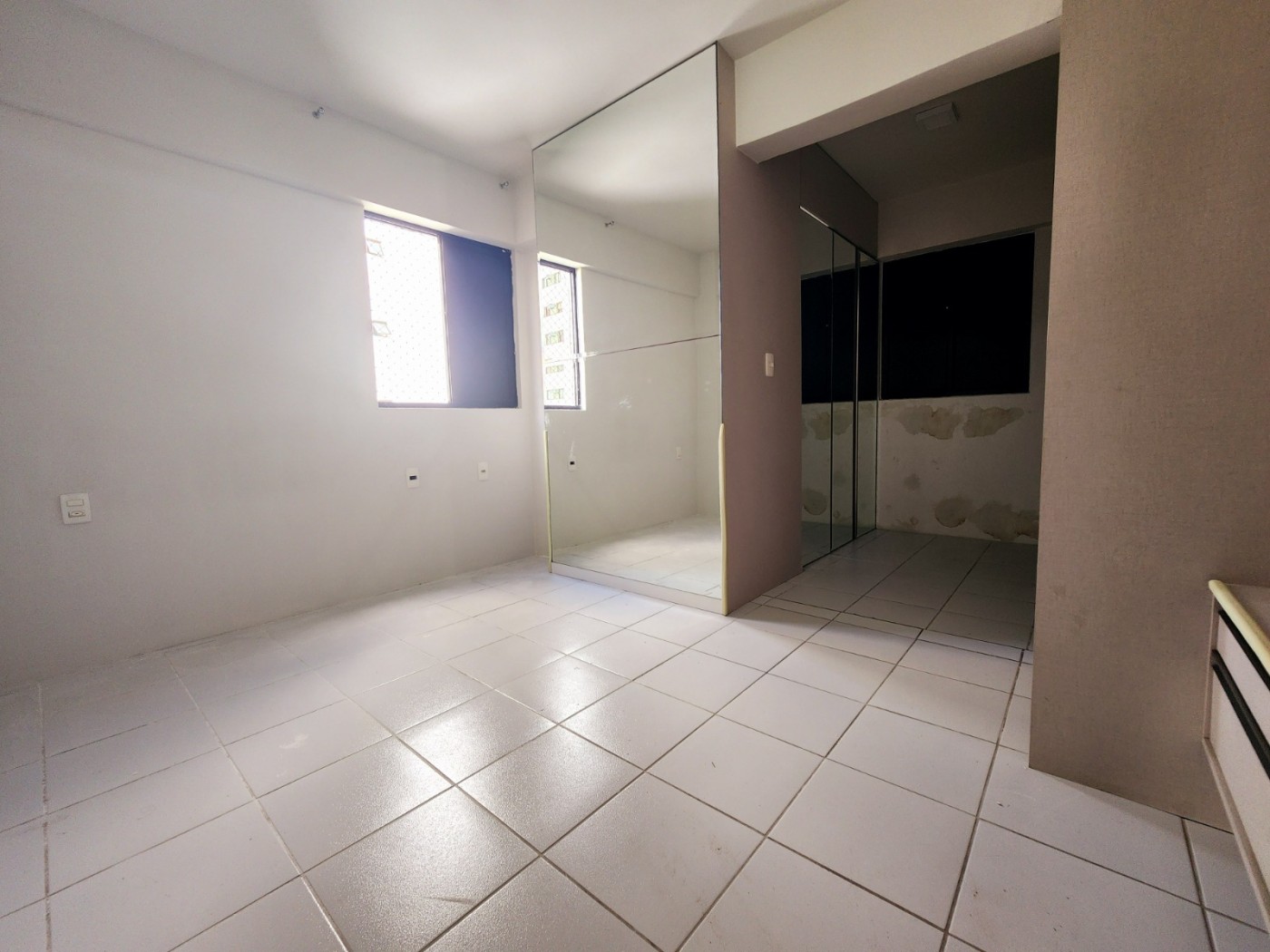 Apartamento à venda com 3 quartos, 88m² - Foto 3
