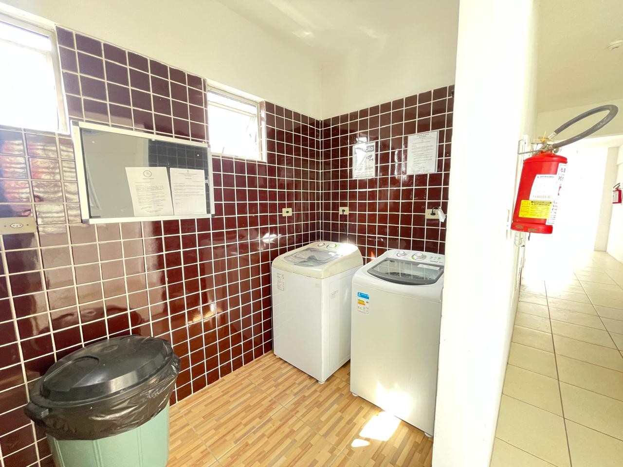 Apartamento à venda com 1 quarto, 38m² - Foto 18
