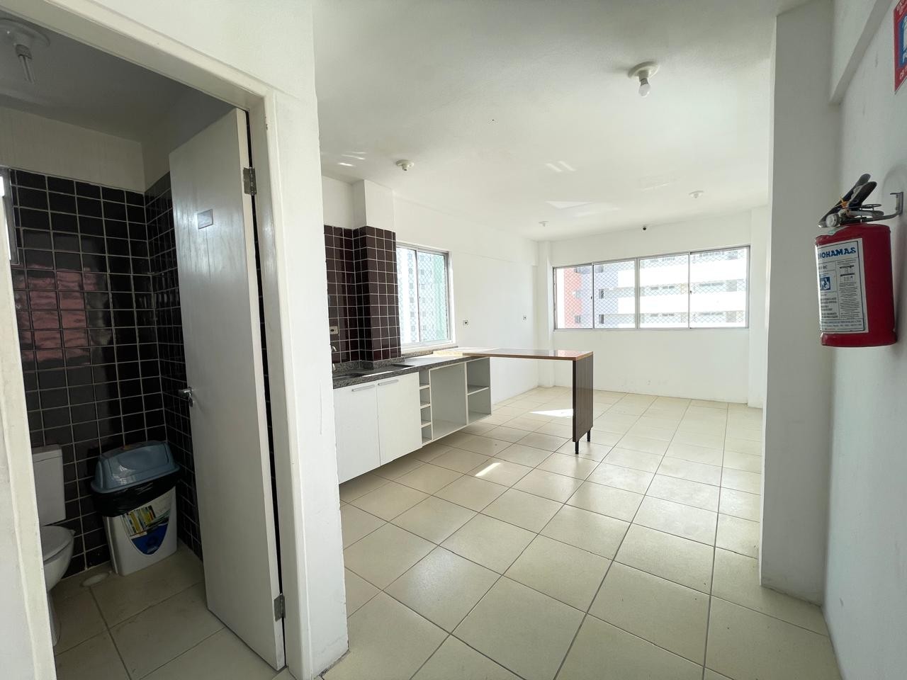 Apartamento à venda com 1 quarto, 38m² - Foto 14