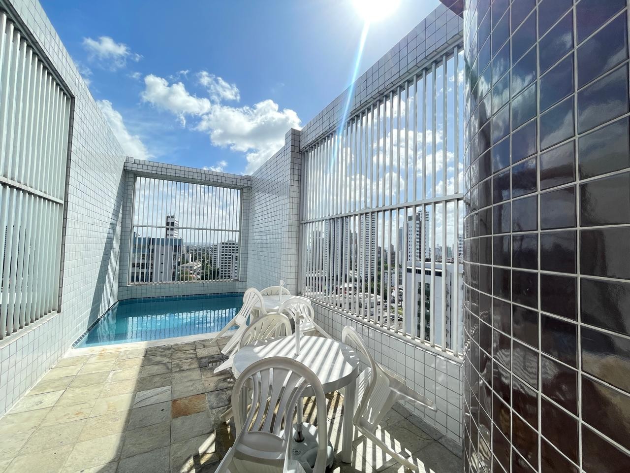 Apartamento à venda com 1 quarto, 38m² - Foto 15