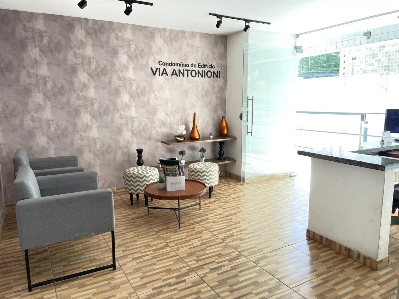 Apartamento à venda com 1 quarto, 38m² - Foto 1