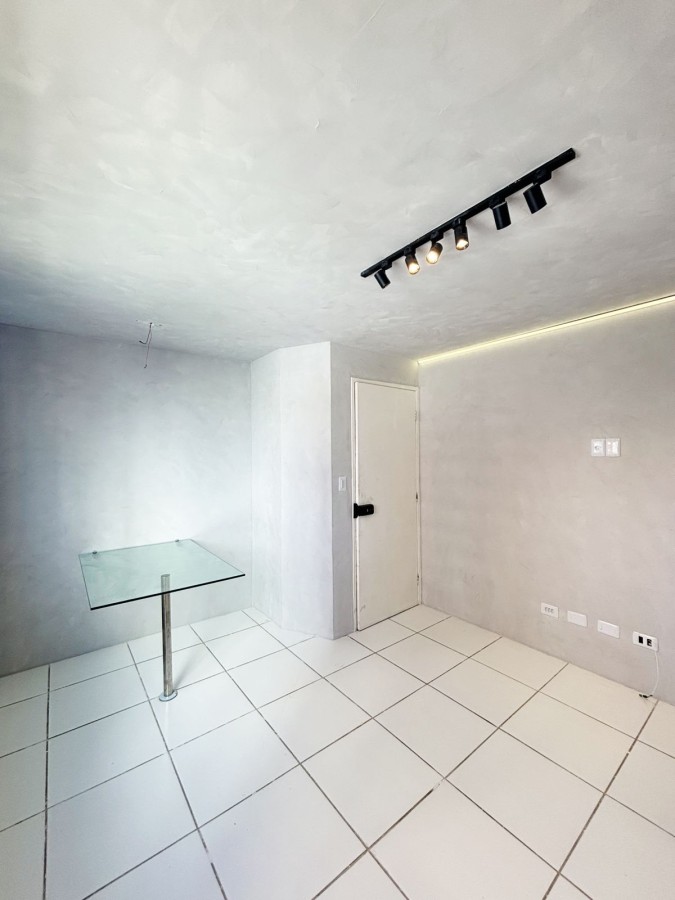Apartamento à venda com 1 quarto, 38m² - Foto 6