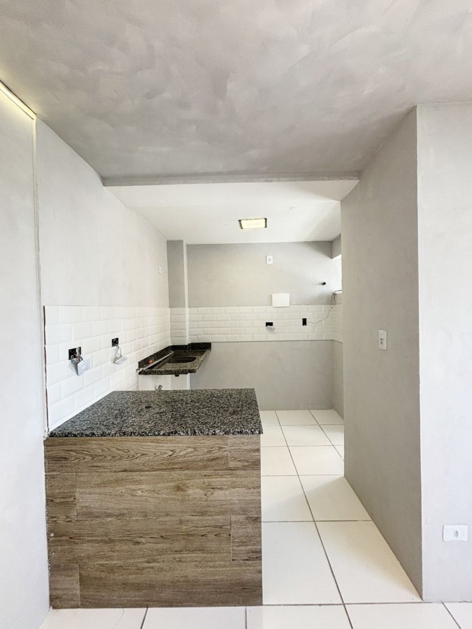 Apartamento à venda com 1 quarto, 38m² - Foto 8