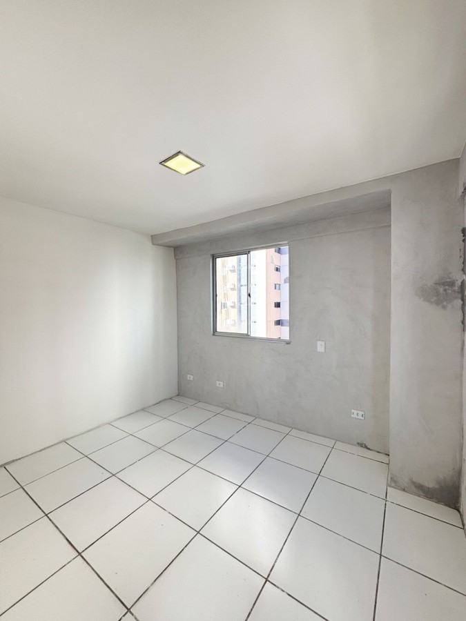 Apartamento à venda com 1 quarto, 38m² - Foto 9