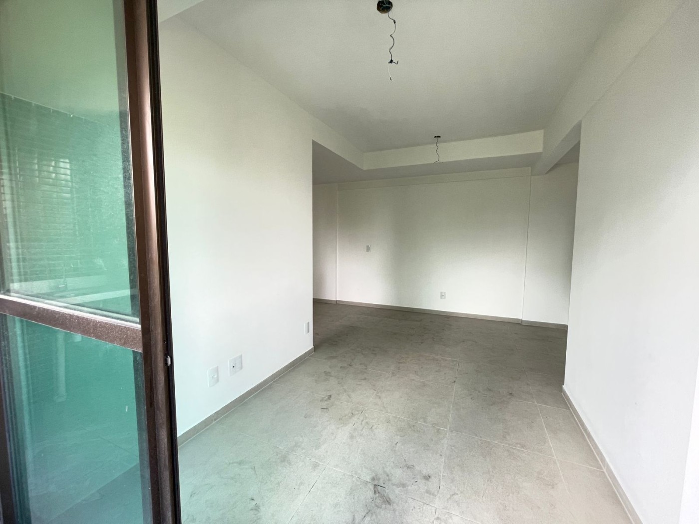 Apartamento à venda com 2 quartos, 50m² - Foto 12