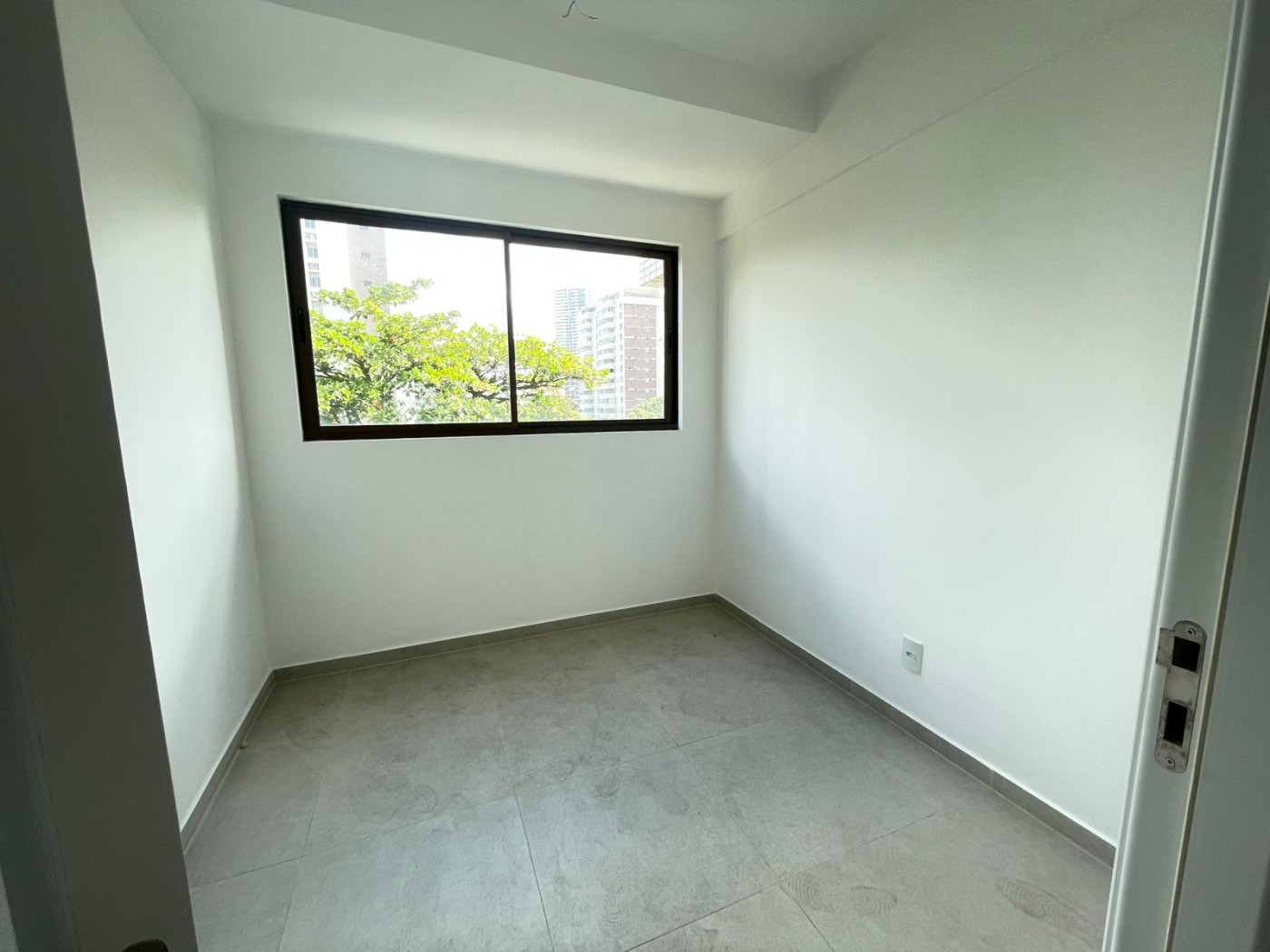 Apartamento à venda com 2 quartos, 50m² - Foto 13