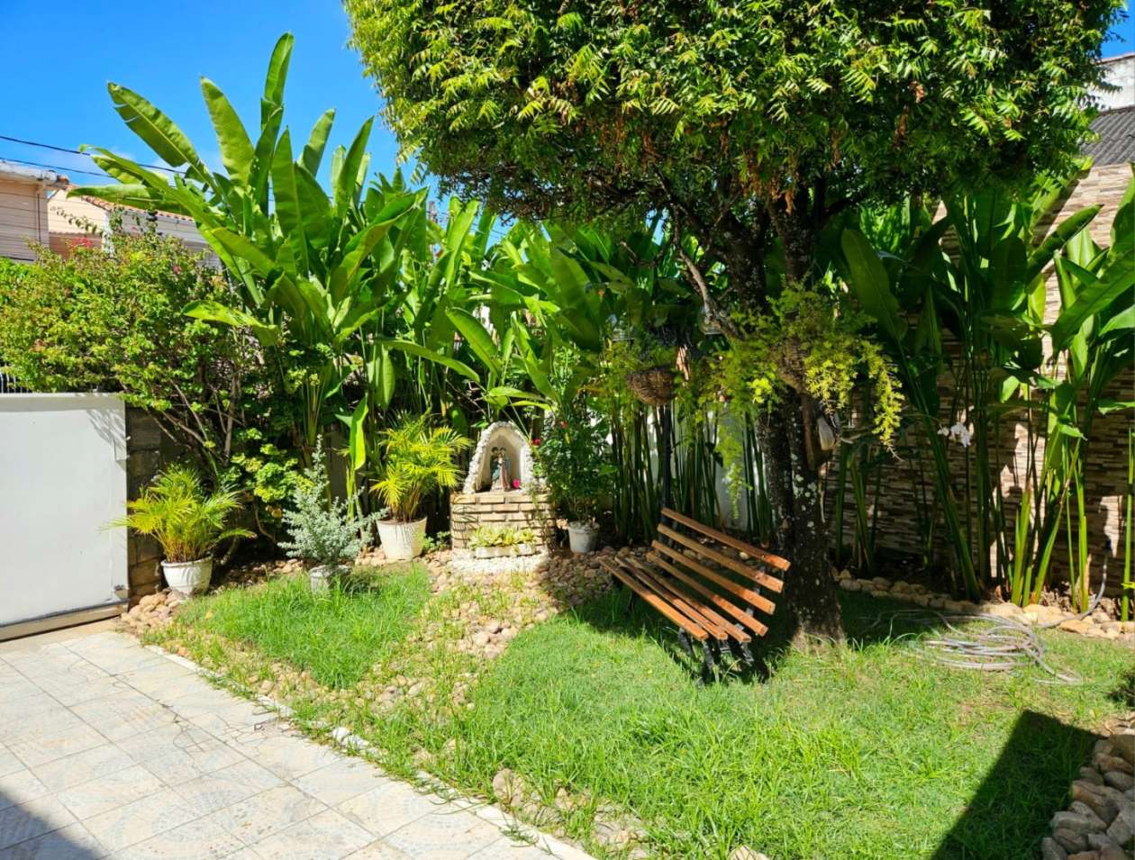 Casa, 5 quartos, 320 m² - Foto 9